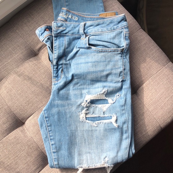American Eagle Outfitters Denim - American Eagle Jeans - Size 12